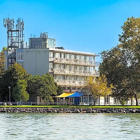 Hotel Plazs Siofok