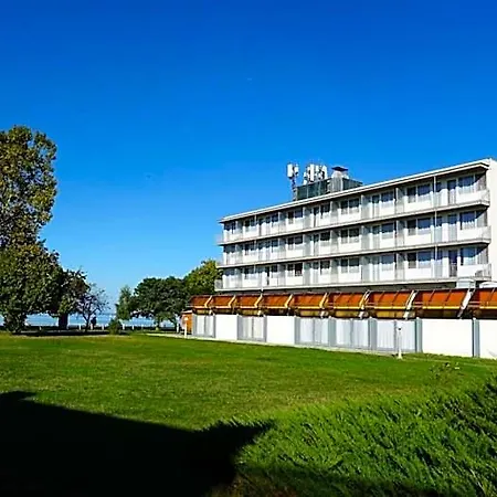 Plazs 2* Siofok